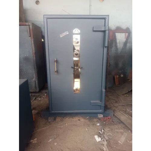 Difender Plus single Door safe