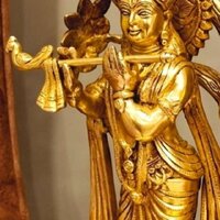 Aakrati Brass Radha Krishna with Tree | Antique Finish Sculpture | Radha Krishna Under Tree ( Yellow, 22 inch)