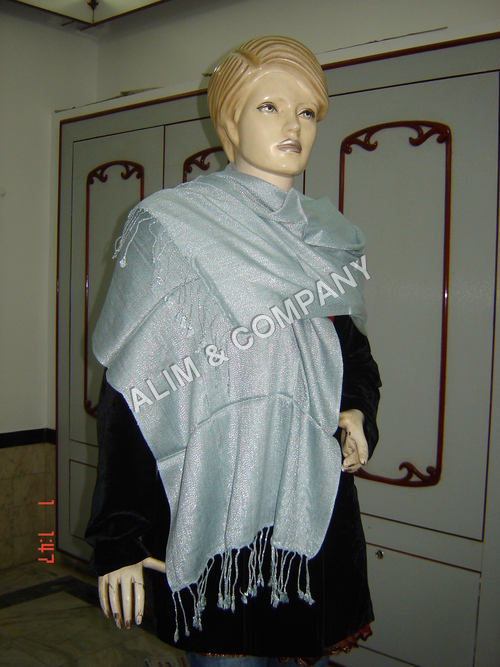 डिजाइनर नेक वियर स्टोल