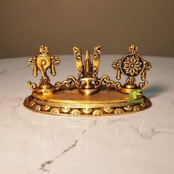 Aakrati Brass Shankh Chakra Namah for temple| 100 % Brass|Temple Decor