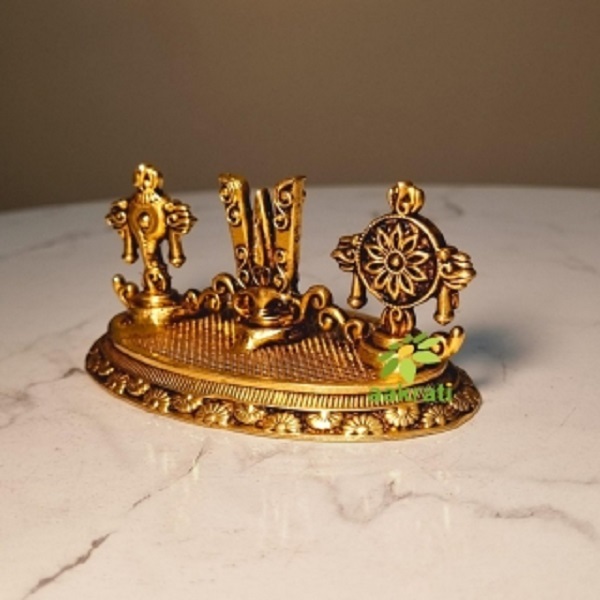 Aakrati Brass Shankh Chakra Namah for temple| 100 % Brass|Temple Decor