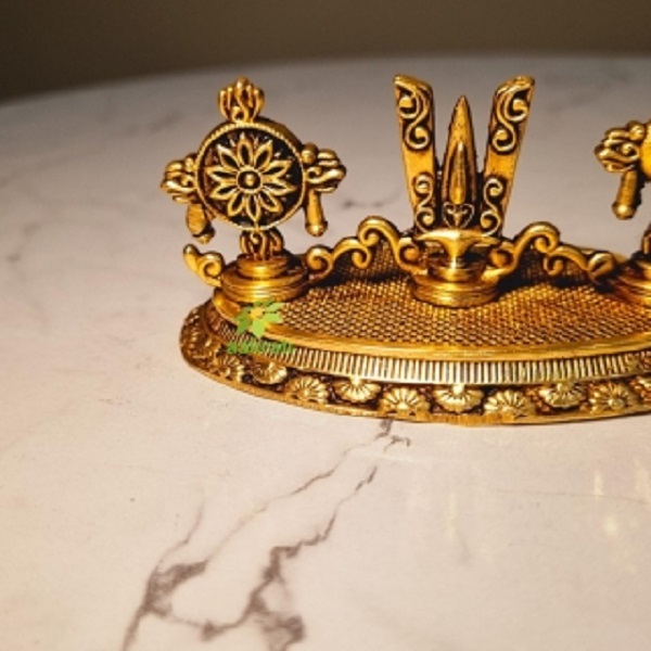 Aakrati Brass Shankh Chakra Namah for temple| 100 % Brass|Temple Decor