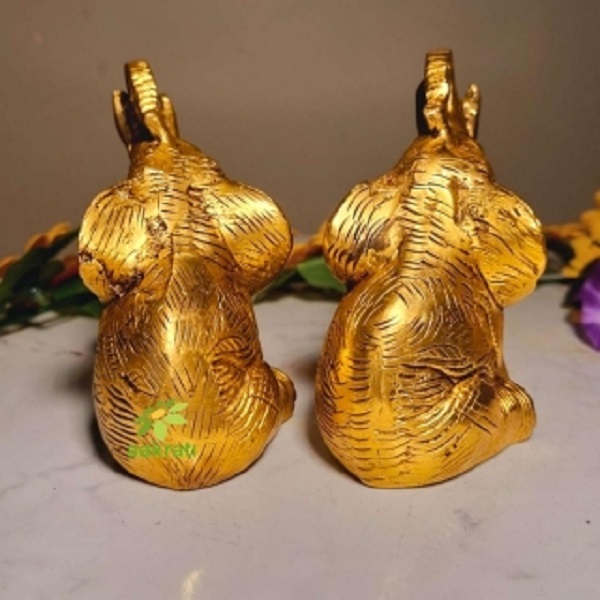 A Pair of Brass Elephant Statues Made By Aakrati| Collectable Figurine| Showpieces| Decorative Items (Yellow, Height 3.8 inch)