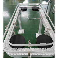 Flexible Chain Conveyor - Color: White