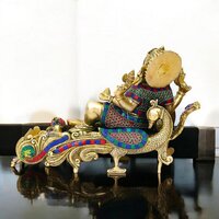 Handcrafted Brass Ganesh Ji Statue Reclining on Couch | Perfect for Pooja, Diwali Dcor & Housewarming | Decorative Ganpati Murti for Home & Office ( Multicolor