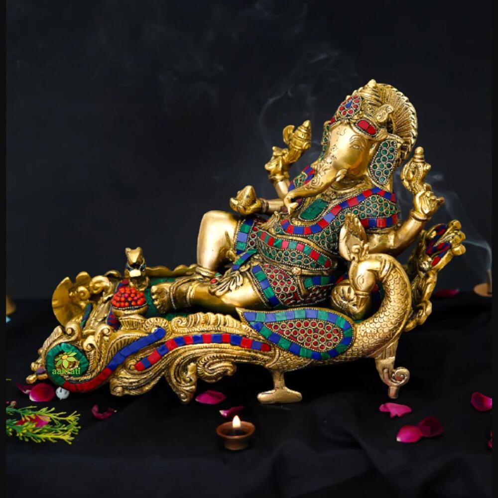 Handcrafted Brass Ganesh Ji Statue Reclining on Couch | Perfect for Pooja, Diwali Dcor & Housewarming | Decorative Ganpati Murti for Home & Office ( Multicolor