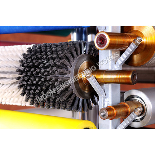 Brush Roller - Color: Silver