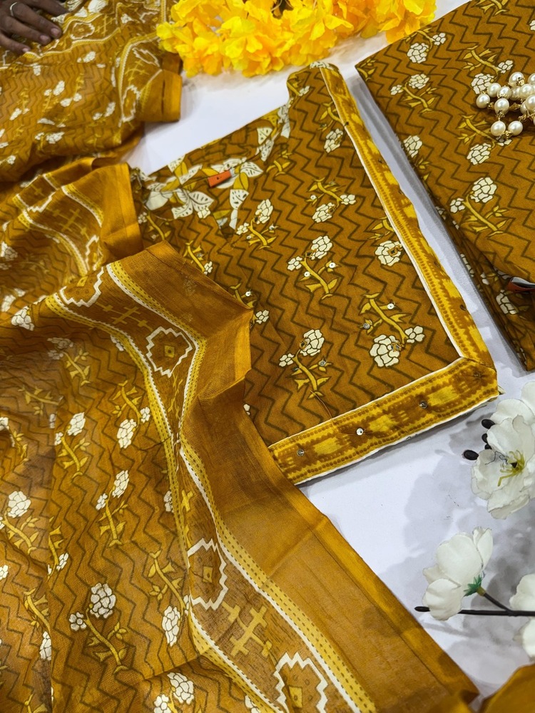 Anarkali Design - Pattern: Embroidered