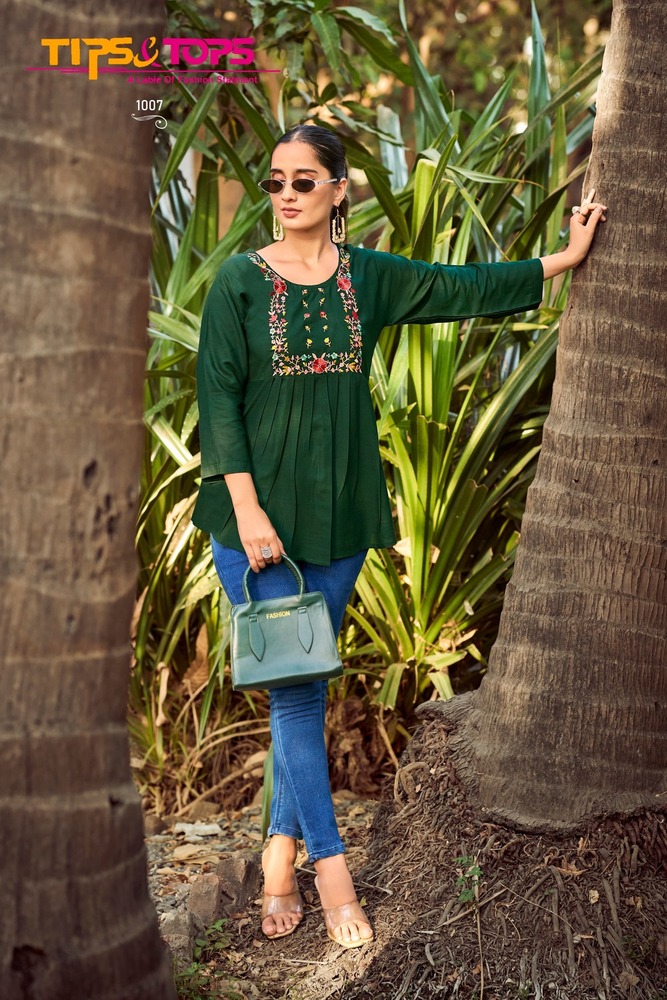 Fancy Short Tops - Feature: Washable