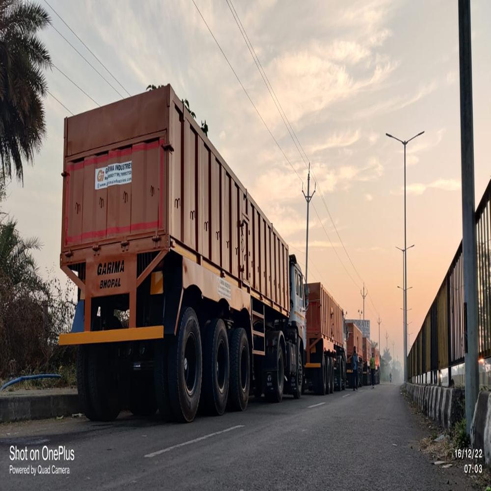 Load Master Sidewall Trailer - Material: Iron