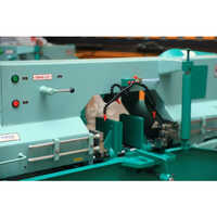 Manual Band Saw Machine