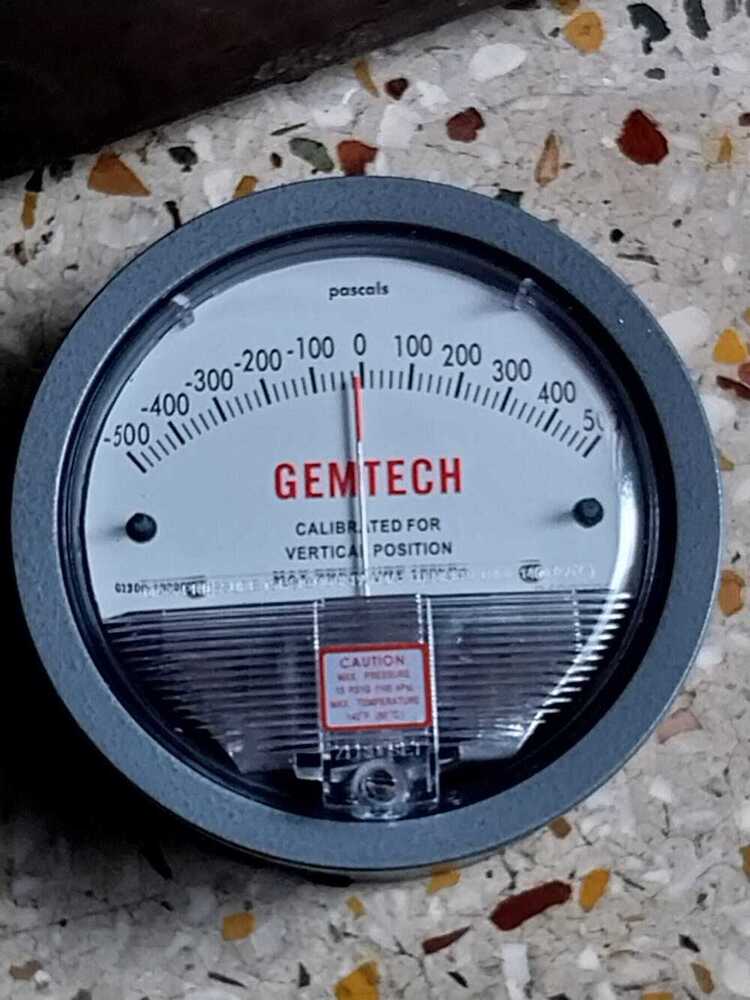 GEMTECH Model G2300-1000PA Differential Pressure Gauge Range 500-0-500 PA