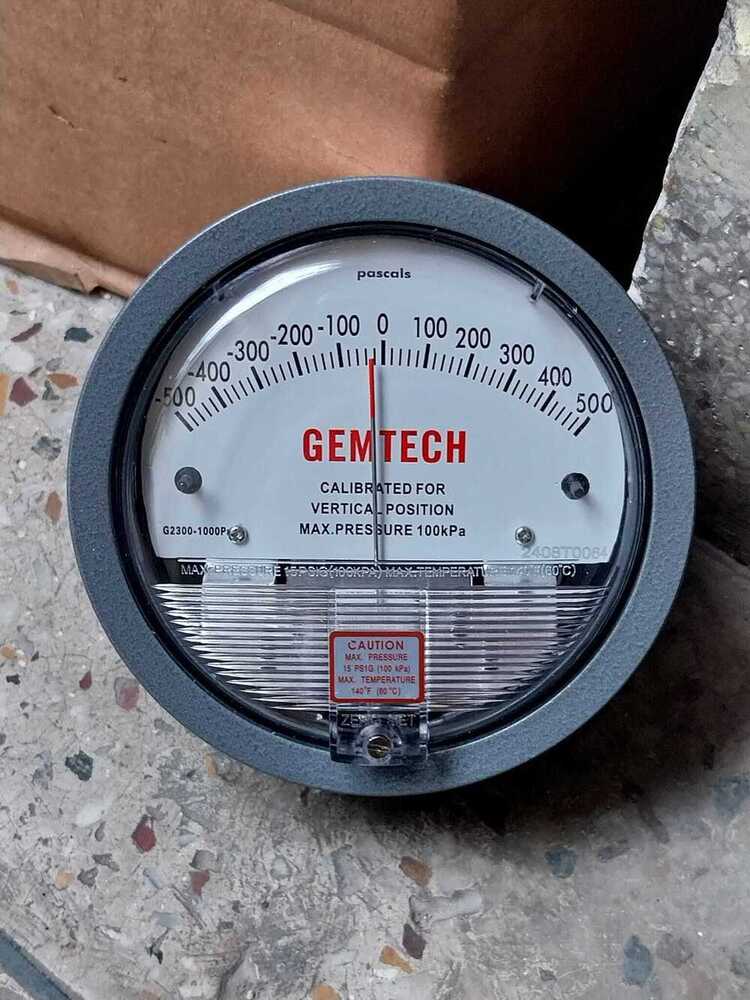 GEMTECH Model G2300-1000PA Differential Pressure Gauge Range 500-0-500 PA