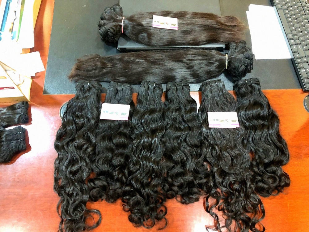 VIRGIN NATURAL  CURLY HAIR EXTENSIONS IN WHLOESALE