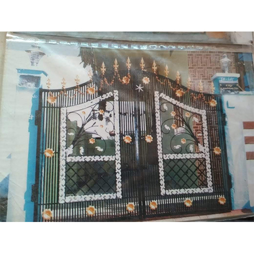 Main Iron Gate