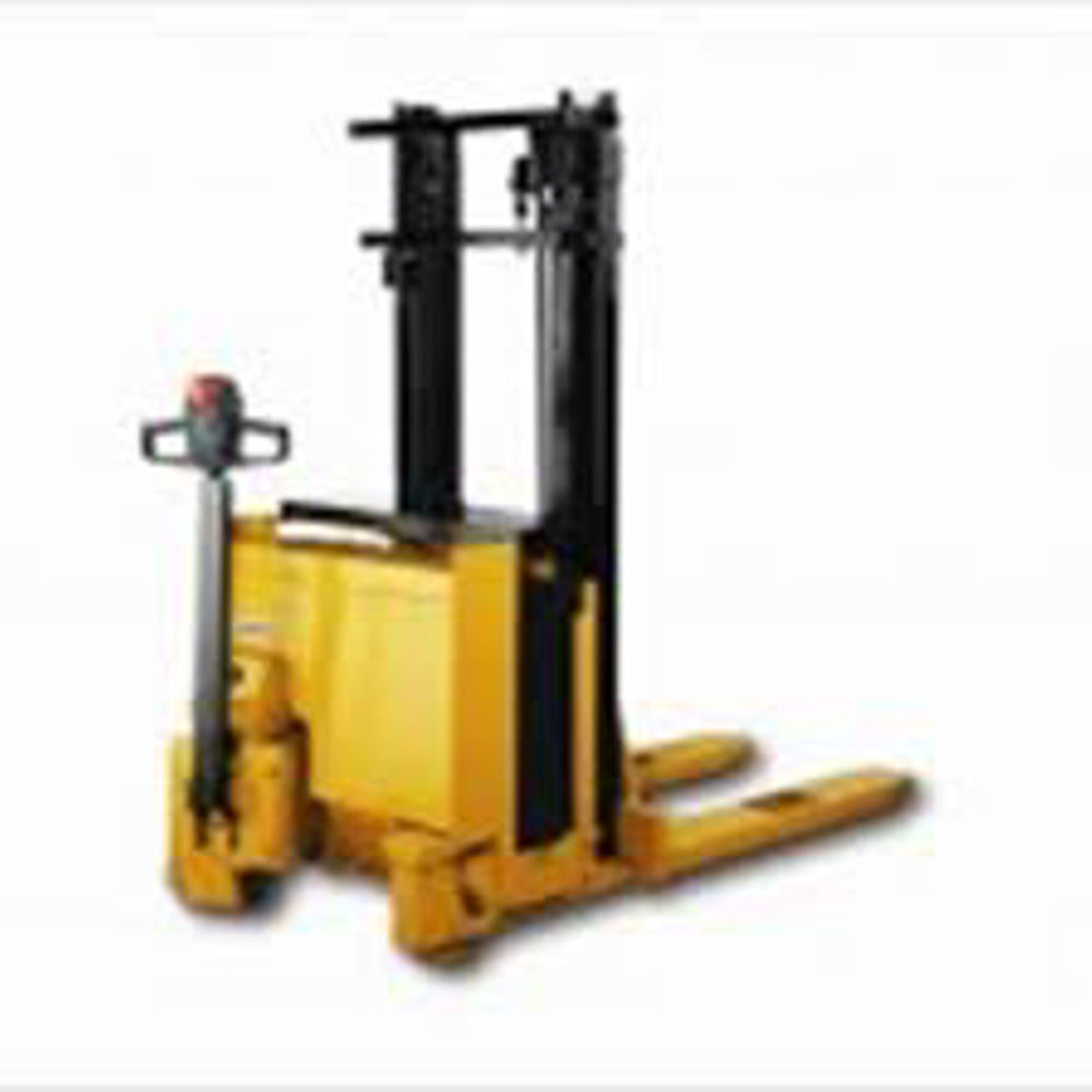 Josts electric straddle stand -on Stackers