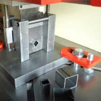 Pipe Cutting Equipment - Color: Silver