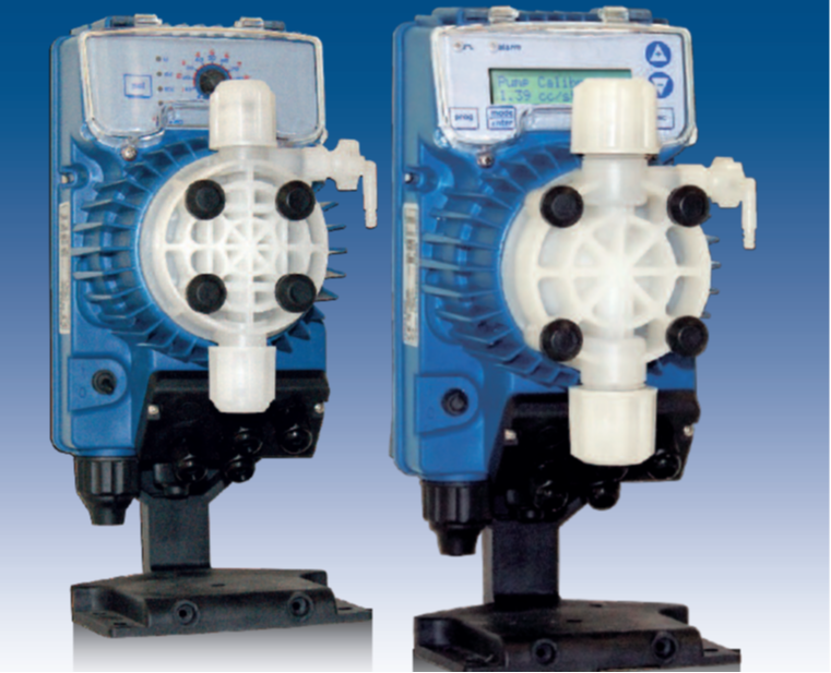 Seko Dosing Pump 0-8 Lph 0-18 Lph 0-40 Lph For Chemical - Color: Blue