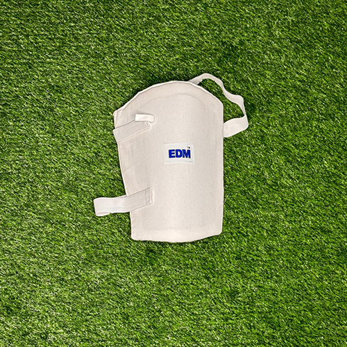 Cricket Jene Single Chest Guard