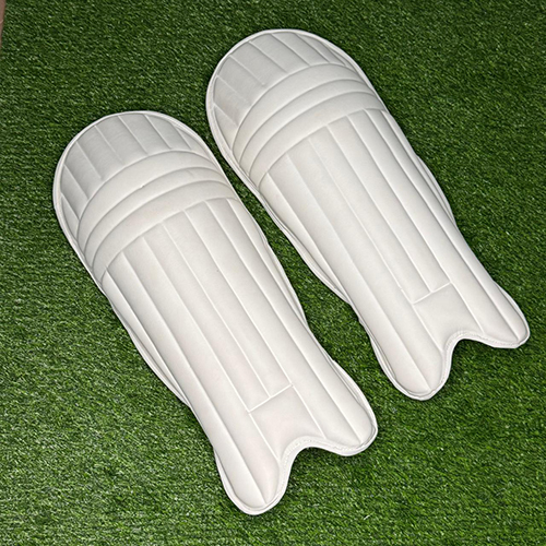Maximus Moulded Leg Gaurd