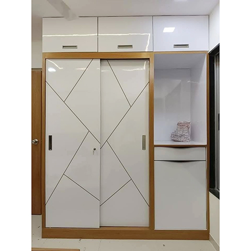 Customized Wooden Wardrobe