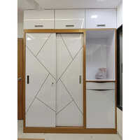 Customized Wooden Wardrobe - Application: Home