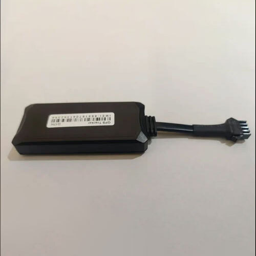 Personal Gps Tracker - Battery Backup: 80 Hours