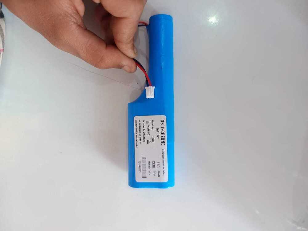 11.1volt 2600mah Li Ion Battery - Size: 18650 Model