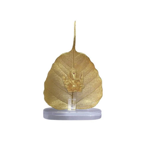 Piple Leaf Status In Gold Plated