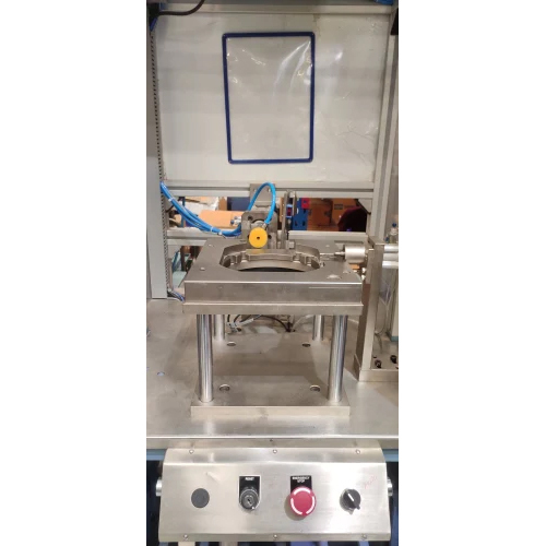 Performance Testing Machine - Accuracy: 100 %