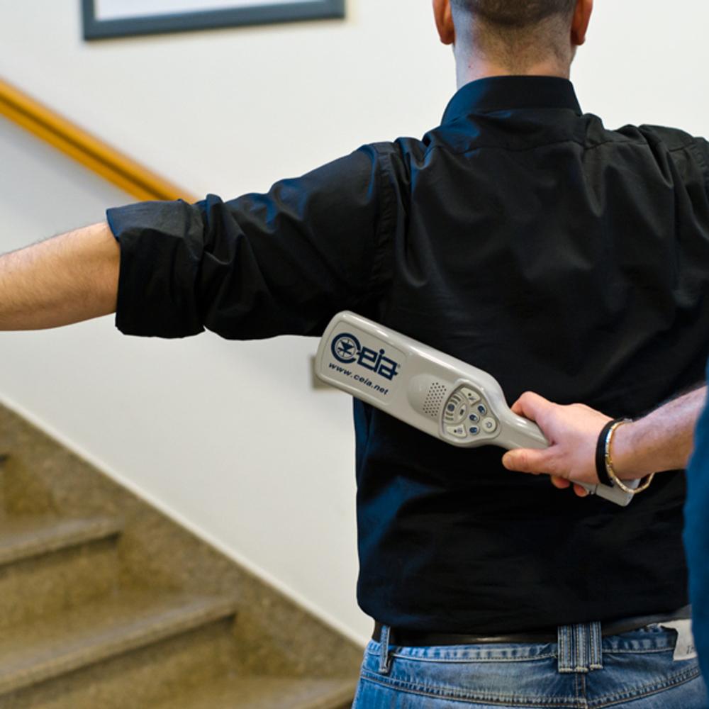 CEIA PD140N HAND HELD METAL DETECTOR