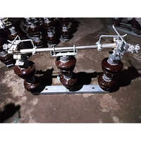 Double Break Isolator - Application: Industrial
