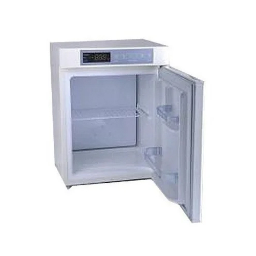 115 VAC A Memmert Model Oven