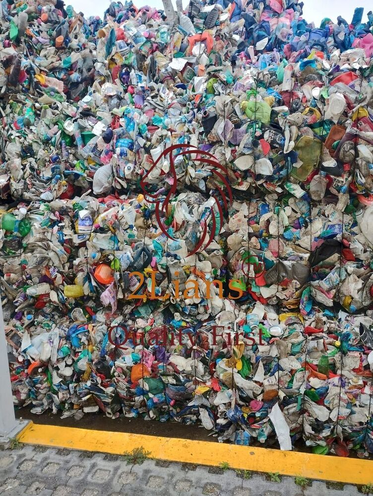 HDPE bottle on bales Mix colors Scrap