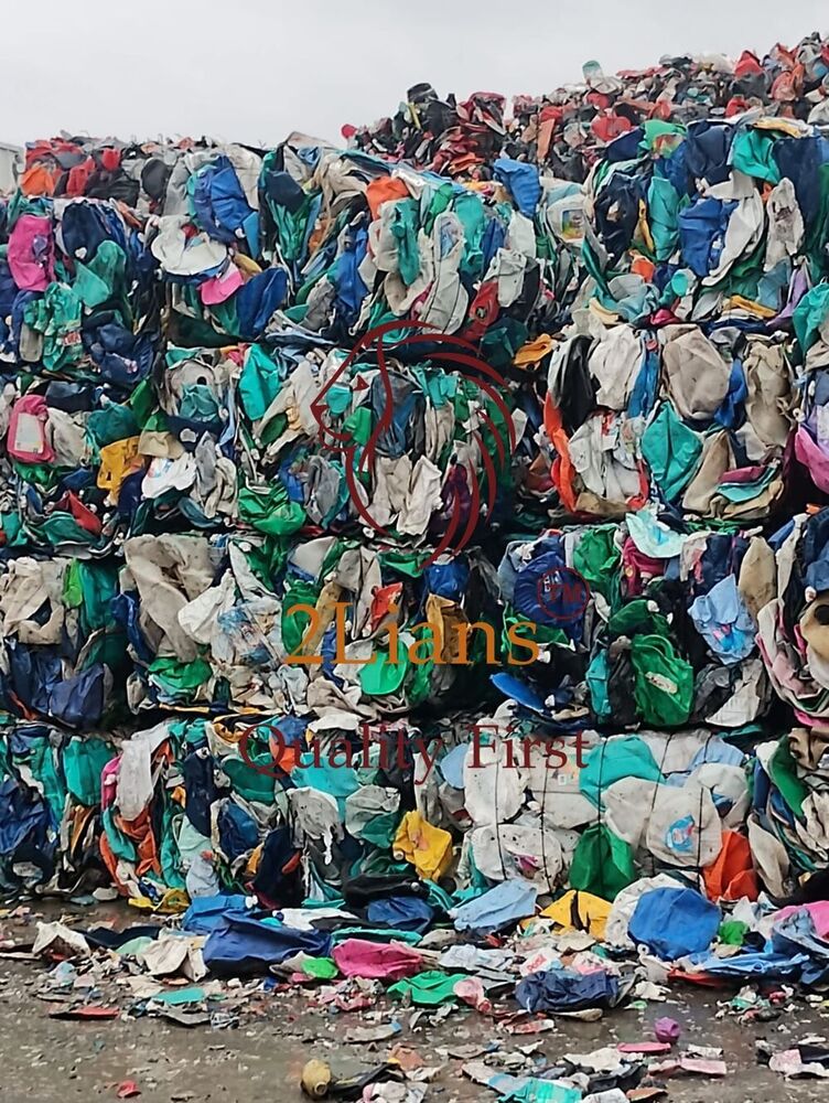 HDPE bottle on bales Mix colors Scrap