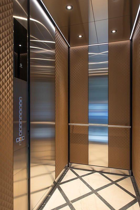 Residential Elevator - Material: Steel