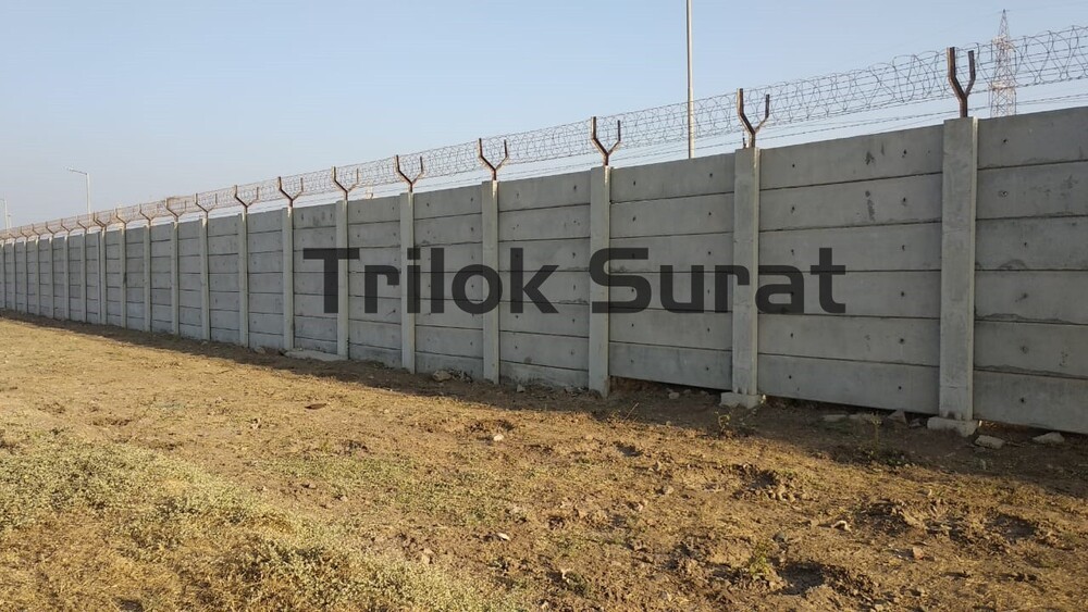 Concrete Compound Wall - 6-7 Feet Plank Length, 10-12 Feet Wall Height | Painted Finish, Custom Size And Thickness, Durable Cement And Sand Material
