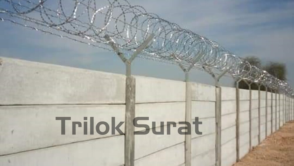 Precast Wall - Rcc Panel System, 4-5 Feet Height, Eco-friendly Design, Painted Finish, Durable And Reliable Boundary Solution