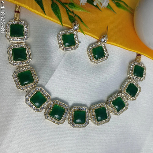 Imitation Jewellery Set