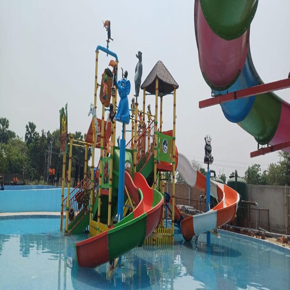 Water play system