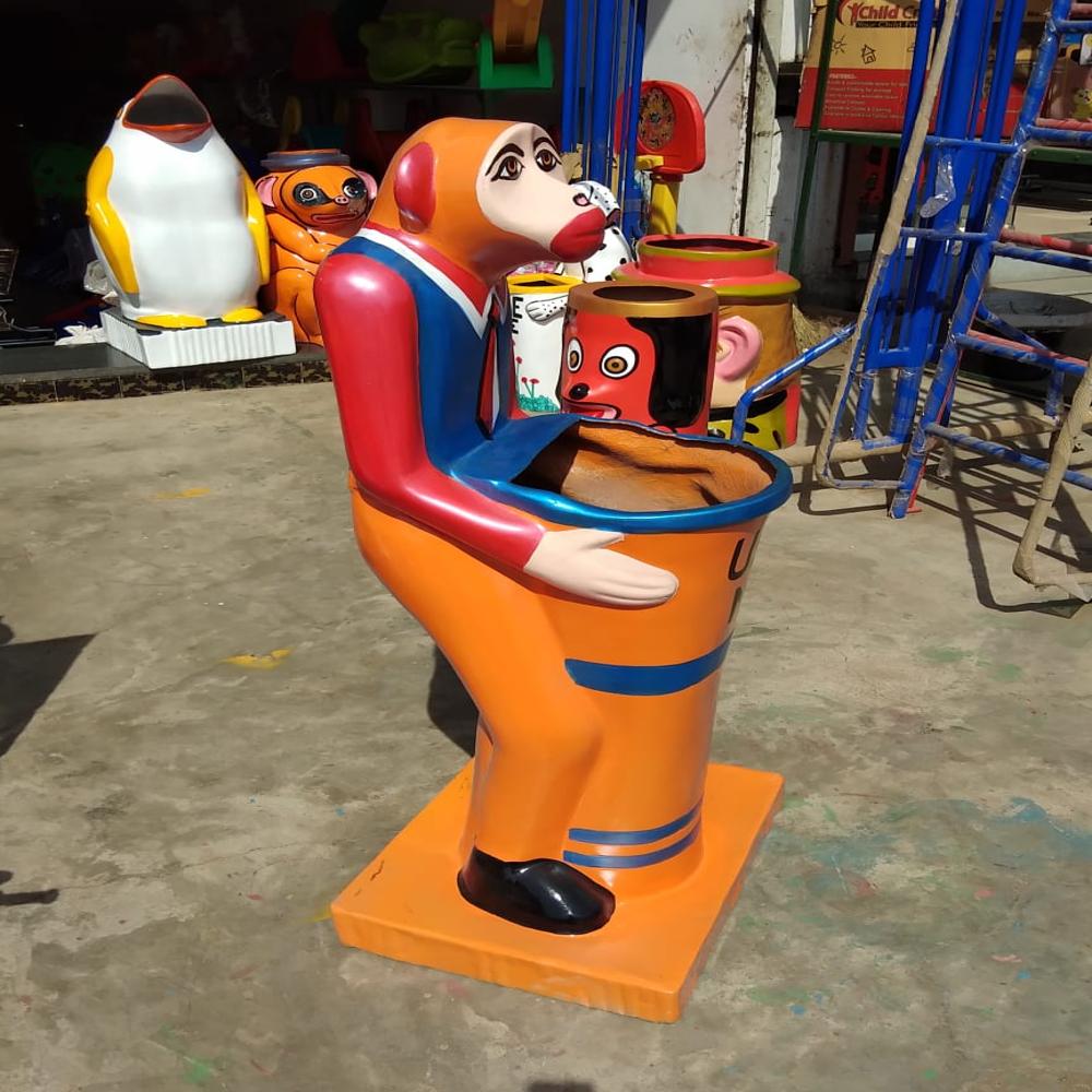 Frp Rabbit Dustbin - Capacity: 70 Ltr