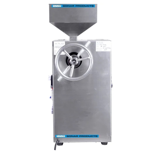 Commercial Cold Press Oil Machine Sa 2006 - Capacity: 19 Kg/hr