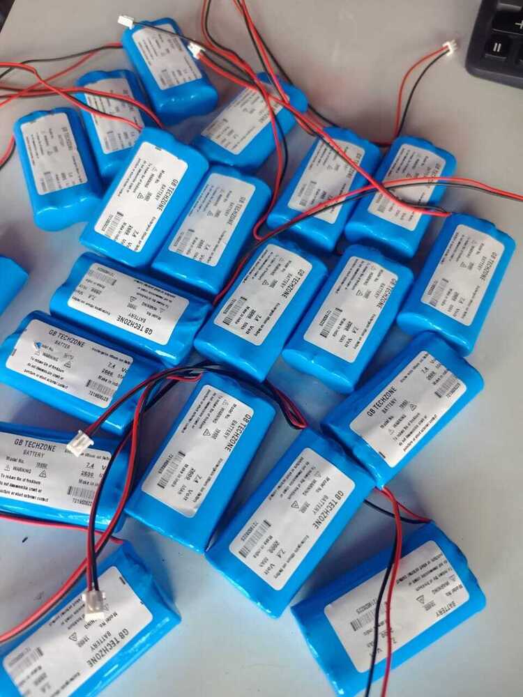 7.4 Volt 2200mah Lithium Ion Rrechargable Battery For Bala Ji Ticketing Machine - Features: Long Lifespan
