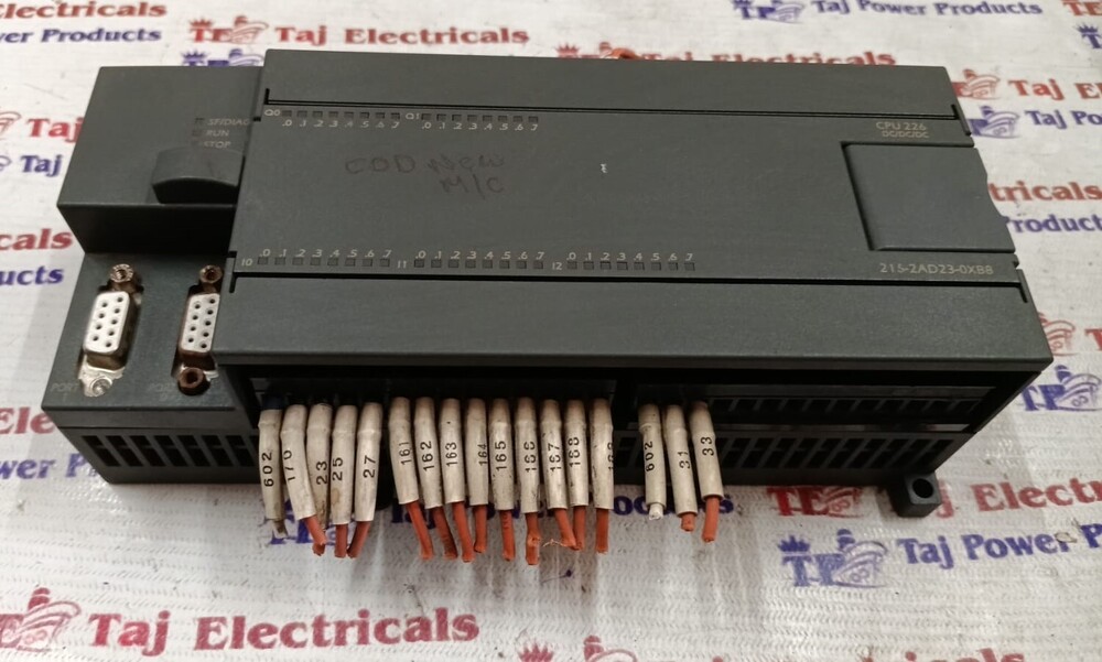 SIEMENS 6ES7 216-2AD23-0XB8 PLC (SIDE DAMAGE)