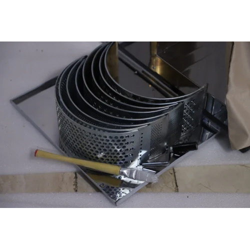 1hp Two In One Grinder Machine - Capacity: 20 Kg/hr