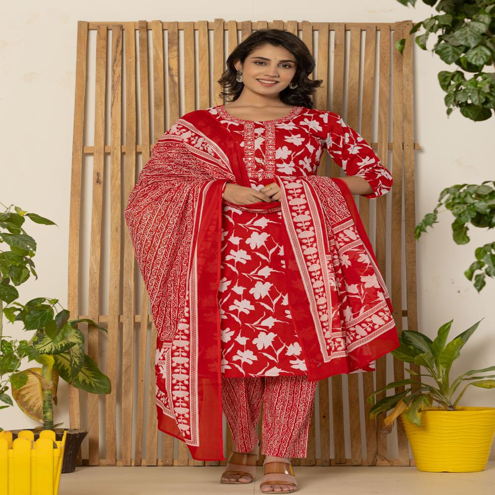 Red Floral Print Kurti Pant Set with Dupatta