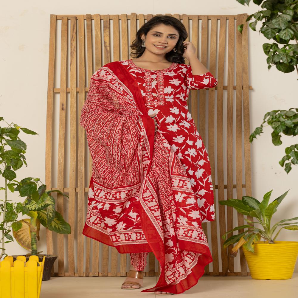 Red Floral Print Kurti Pant Set with Dupatta