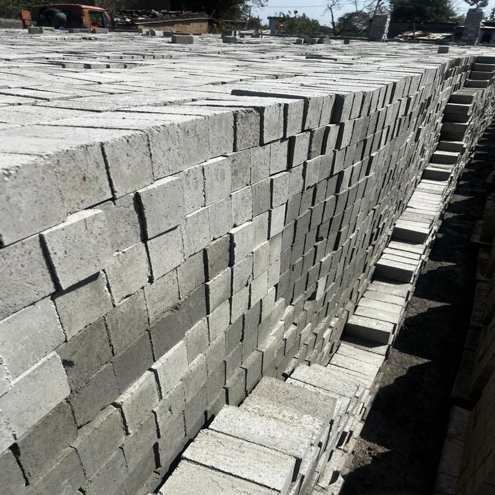 Cement Brick - Cement And Sand Mix, 200x100x100 Mm, Gray | High Strength And Durability, Fire And Pest Resistant, Cost-effective, Eco-friendly