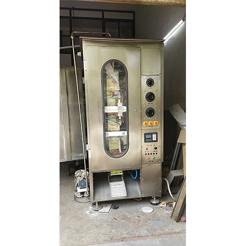 Edible Oil Pouch Packing Machine