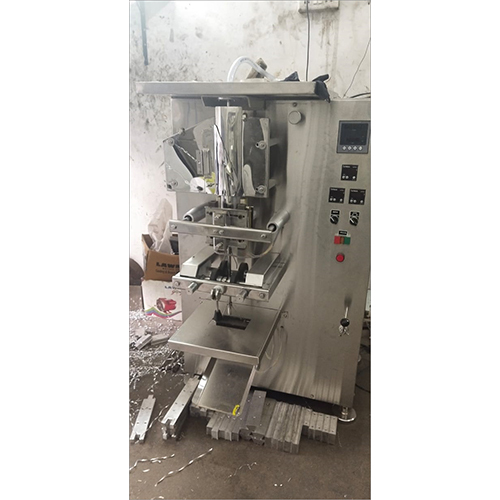 Hand Sanitizer Liquid Filling Machine - Automatic Grade: Automatic